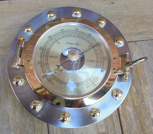 Barometer bullaugenlook - barometer, im