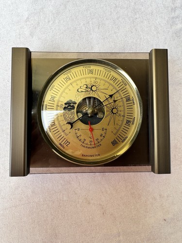 Vintage barometer thermometer - barometer,