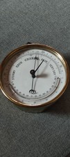 Altes Aneroid-Barometer aus