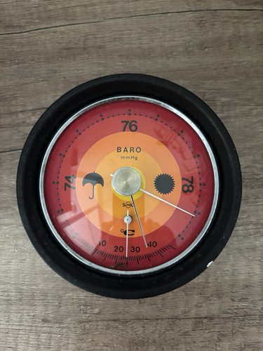 Barometer vintage made in - -,